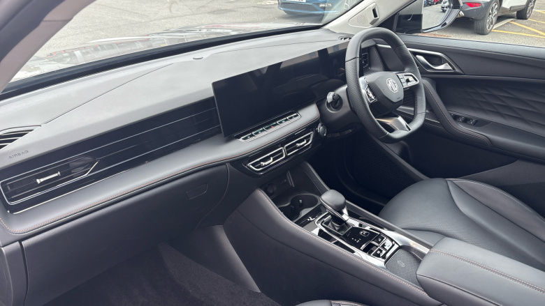 MG HS 1.5 T-GDI Trophy 5dr DCT Petrol Hatchback